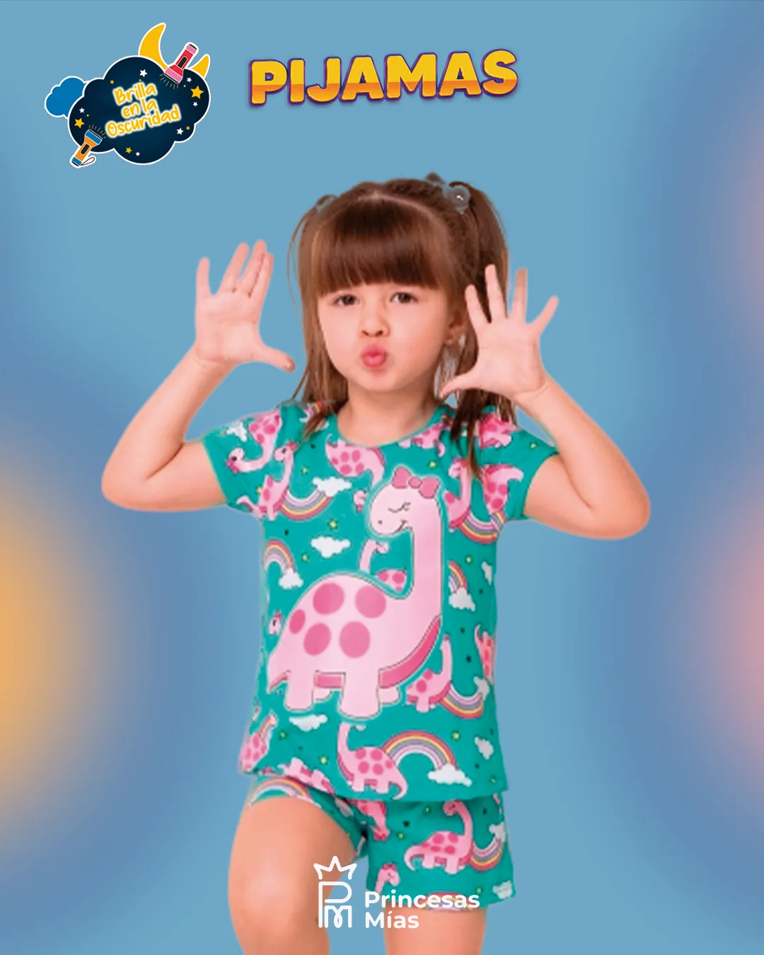 Pijama Kyly Infantil “Dino Arcoíris” – Remera + Short (Brilla en la oscuridad)111260